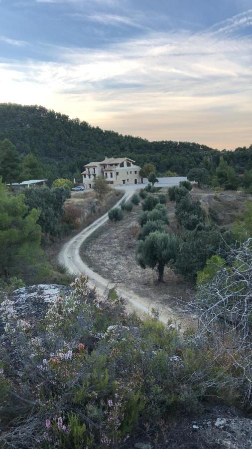 Masia Mas De La Creu Valderrobres Exterior foto